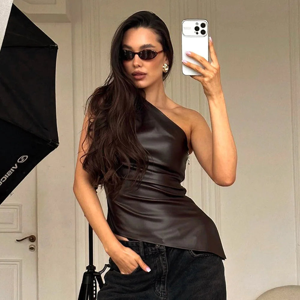 One-Shoulder Sleeveless Jacket