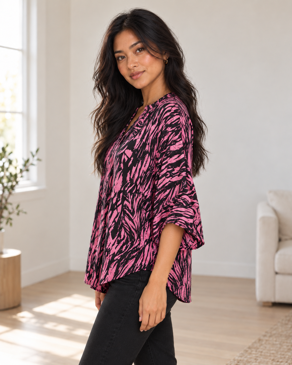 Blushenne Printed Notch-Neck Blouse — Pink, pose 3